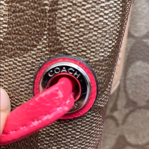 Coach Purse 🎉 - Picture 3 of 15